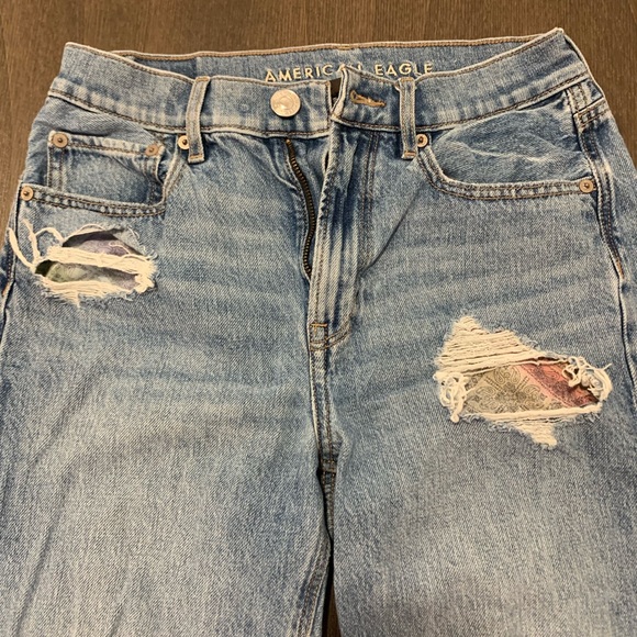 American Eagle Pride Jeans- Size 4 - Picture 2 of 4